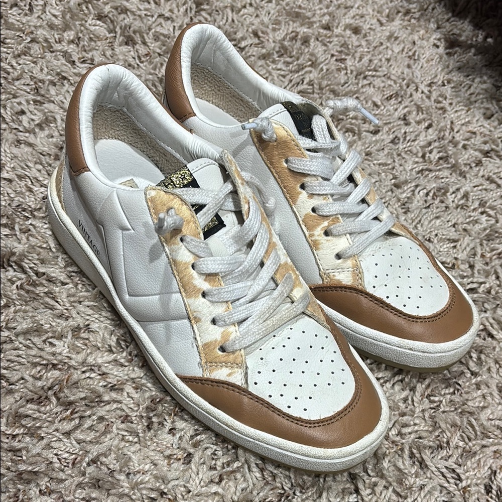 Vintage Havana White and Tan Sneakers